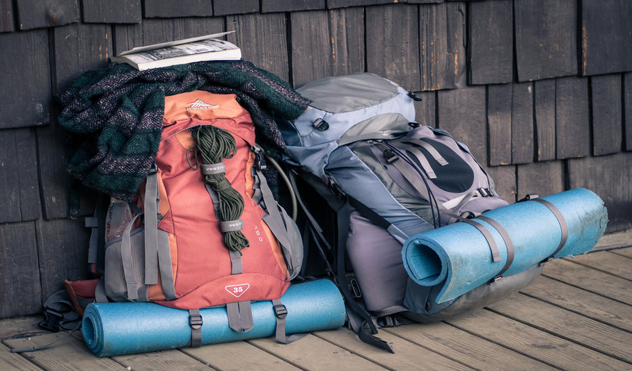 how to pack for backpacking