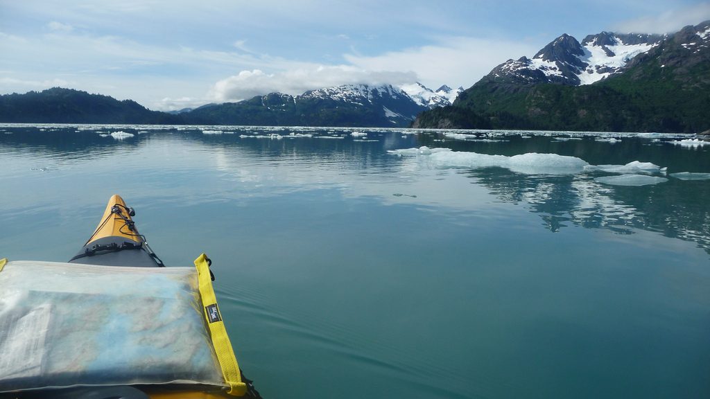 places best to explore by kayaking